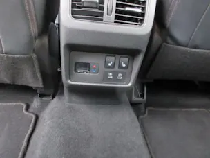 Nissan X-Trail 1.5 VC-T N-Trek e-4orce 7P