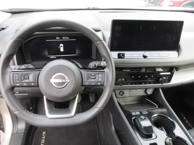 Nissan X-Trail 1.5 VC-T N-Trek e-4orce 7P