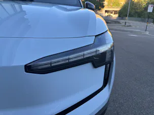 VOLVO EX30 P8 Ultra AWD