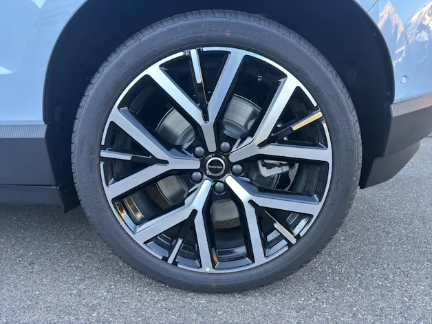 VOLVO EX30 P8 Ultra AWD