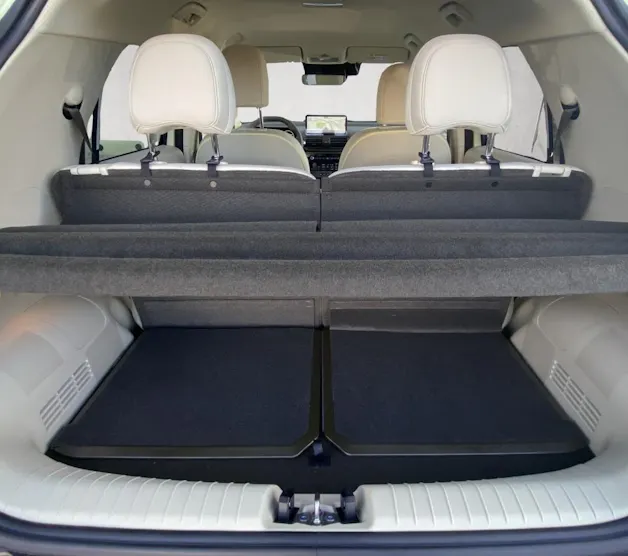 Hyundai Inster 49 kWh Electric Amplia