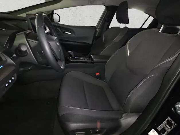 Toyota Prius 2.0 Plug-In-Hybrid Style