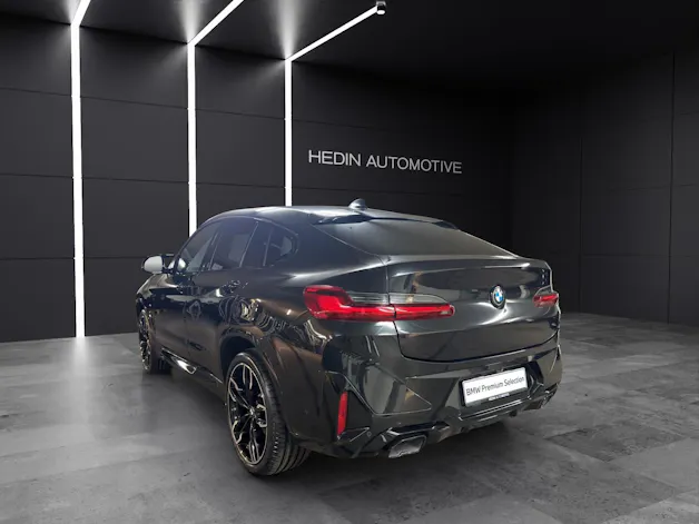 BMW X4 M40i