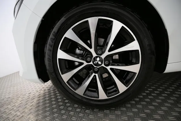 Mitsubishi Colt 1.0 Invite
