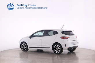 https://vehicle.imgix.net/4422722/9f5eeb07-1045-4fe6-a9c3-af4b820622b2.jpg