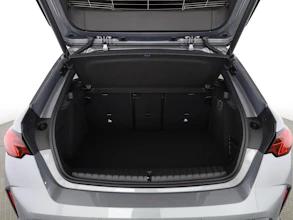 https://vehicle.imgix.net/4422733/e5064921-95aa-4a8b-bec0-71bb0b6da6bb.jpg