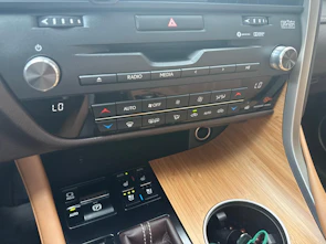 image du véhicule LEXUS RX 450h Excellence