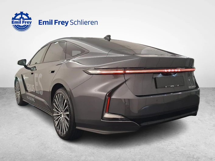 immagine del veicolo LEXUS ES
