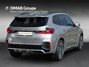 BMW X1 30e xDrive M Sport Pro (CH) AHK ** Spacesilber métallisé ** SoH à 99% **