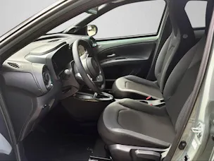 Toyota Aygo X 1.5 VVT-i HSD Style