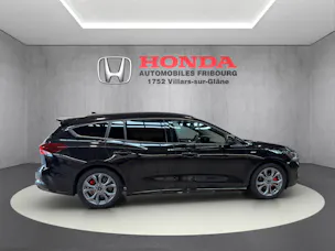 FORD Focus Station Wagon 1.0i EcoB Hybrid 155 ST-Line X