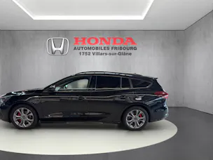 FORD Focus Station Wagon 1.0i EcoB Hybrid 155 ST-Line X