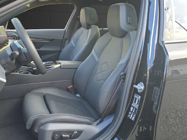 BMW 520d xDrive Touring M Sport PRO ** VOLLAUSSTATTUNG // 5 Jahre GARANTIE // 2'000 kg Anhängelast **
