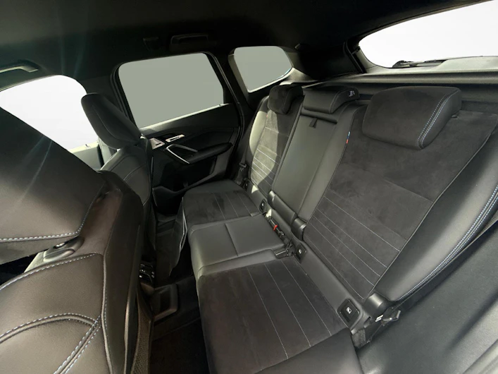 image du véhicule BMW iX1