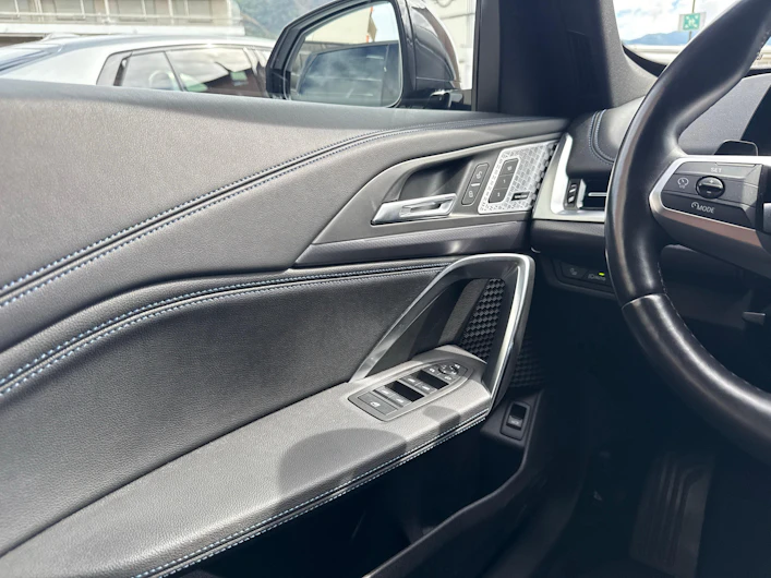 image du véhicule BMW iX1