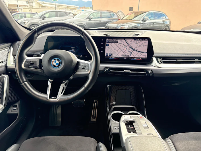 image du véhicule BMW iX1