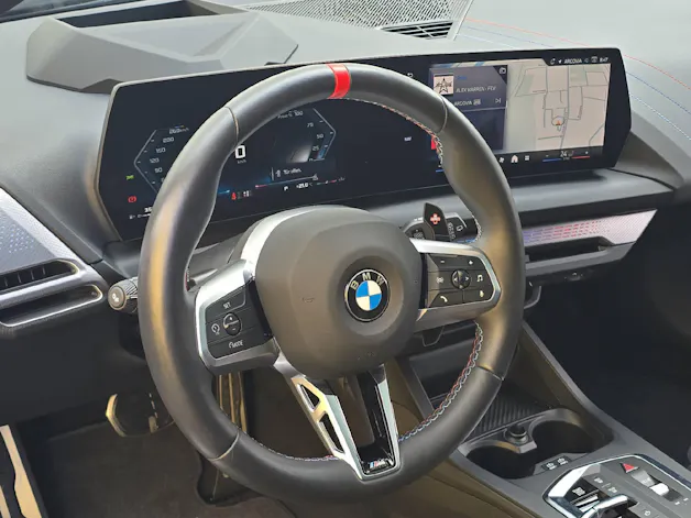 BMW M135 xDrive M Sport PRO ** 5 Jahre GARANTIE // 80'350 CHF Neupreis **