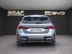 BMW M135 xDrive M Sport PRO ** 5 Jahre GARANTIE // 80'350 CHF Neupreis **