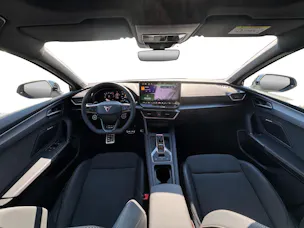 CUPRA Leon PE 1.5eTSI 150PS 7D 1500ccm 150PS/110kW 4 Zylinder eTSI Benzin / mHEV
