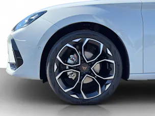 CUPRA Leon PE 1.5eTSI 150PS 7D 1500ccm 150PS/110kW 4 Zylinder eTSI Benzin / mHEV
