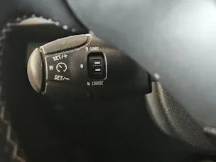PEUGEOT 2008 1.2 PureTech 130 Allure S/S