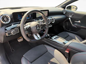 Fahrzeugbild MERCEDES-BENZ A 45 S AMG 4matic+