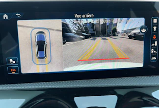https://vehicle.imgix.net/4422992/319415fc-8a31-4b8f-95d0-d399446d451e.jpg