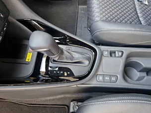 Toyota Yaris 1.5 VVT-i HSD Premium 47408/001
