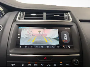 Jaguar E-Pace 2.0 T 200 SE AWD - Pneumatici invernali inclusi