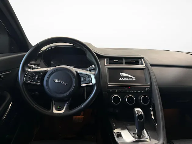 Jaguar E-Pace 2.0 T 200 SE AWD - Pneumatici invernali inclusi