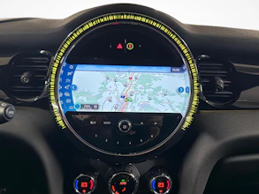 https://vehicle.imgix.net/4423026/6d38be48-f298-4d95-ab66-5fb21ae3fc8b.jpg