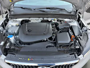 VOLVO XC40 2.0 B5 MH Plus Bright AWD