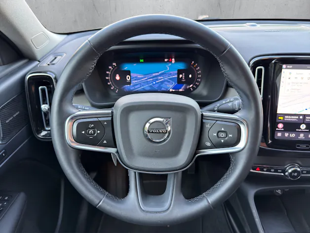 Volvo XC40 2.0 B5 MH Plus Bright AWD