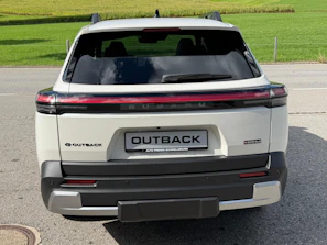 SUBARU E-OUTBACK 16
