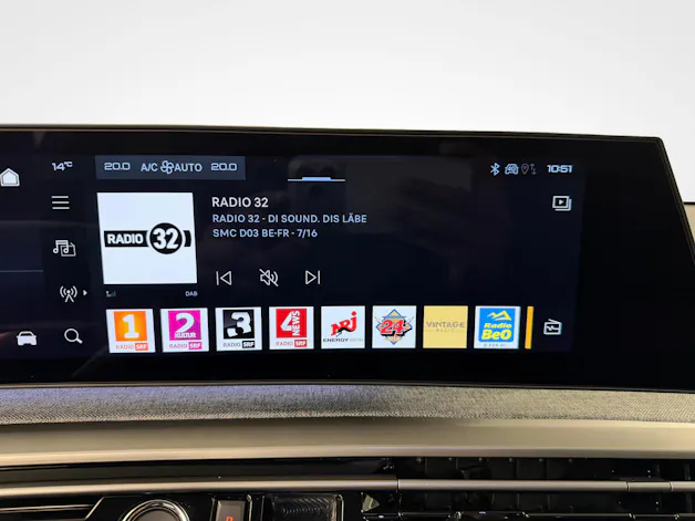 PEUGEOT 5008 1.6 PHEV Allure