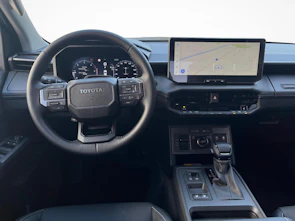 image du véhicule TOYOTA Hilux Double Cab.-Pick-up 2.8 D-4D MHEV 204 Style