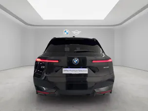 BMW iX xDrive50