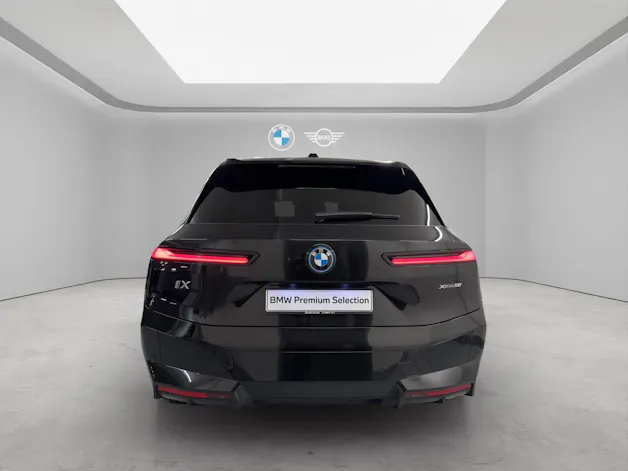BMW iX xDrive50