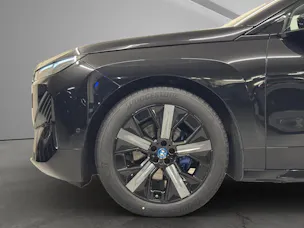BMW iX xDrive50