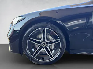 MERCEDES-BENZ C 220 d AMG Line 4Matic Swiss Star T-Modell
