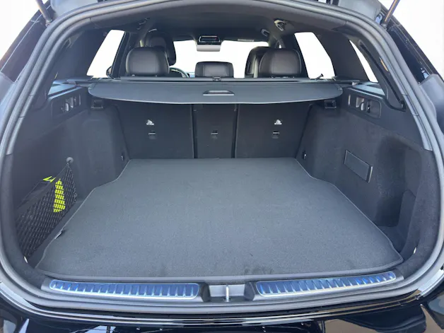 MERCEDES-BENZ C 220 d AMG Line 4Matic Swiss Star T-Modell