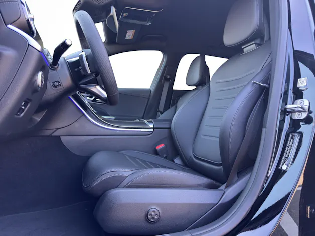 MERCEDES-BENZ C 220 d AMG Line 4Matic Swiss Star T-Modell