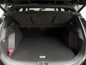 https://vehicle.imgix.net/4423062/8f29d34f-f09b-4893-83b0-1f36fdfcb93b.jpg