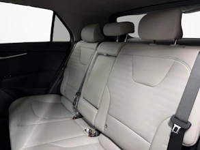 https://vehicle.imgix.net/4423071/951912fe-c116-490f-938e-ab6f2d347675.jpg