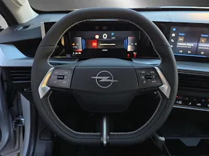 Opel Frontera 1.2 T HEV GS