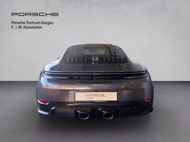 Porsche 911 Carrera 4 GTS