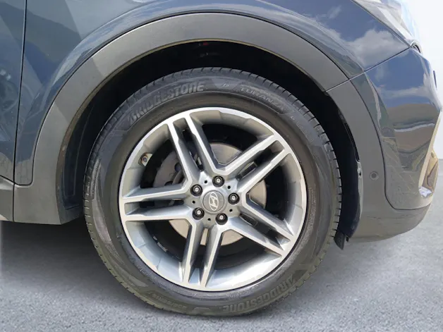 HYUNDAI Grand Santa Fe 2.2 CRDi Vertex 7P