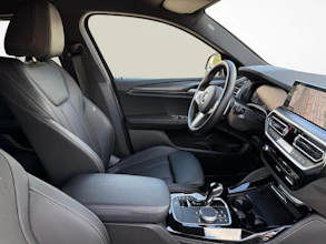 https://vehicle.imgix.net/4423119/4d9068de-e20b-4a54-b847-8129ba076df2.jpg