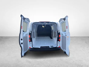https://vehicle.imgix.net/4423120/6a6abd83-dfe4-4a1c-8e32-01924badd884.jpg