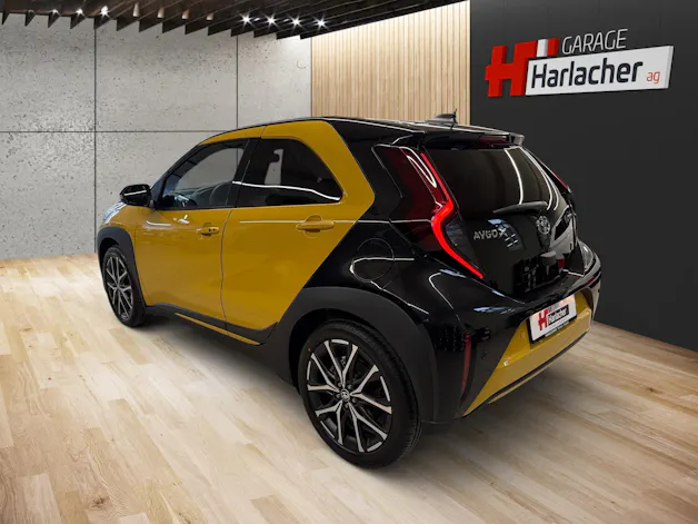 Toyota Aygo X 1.5 VVT-i HSD GR Sport